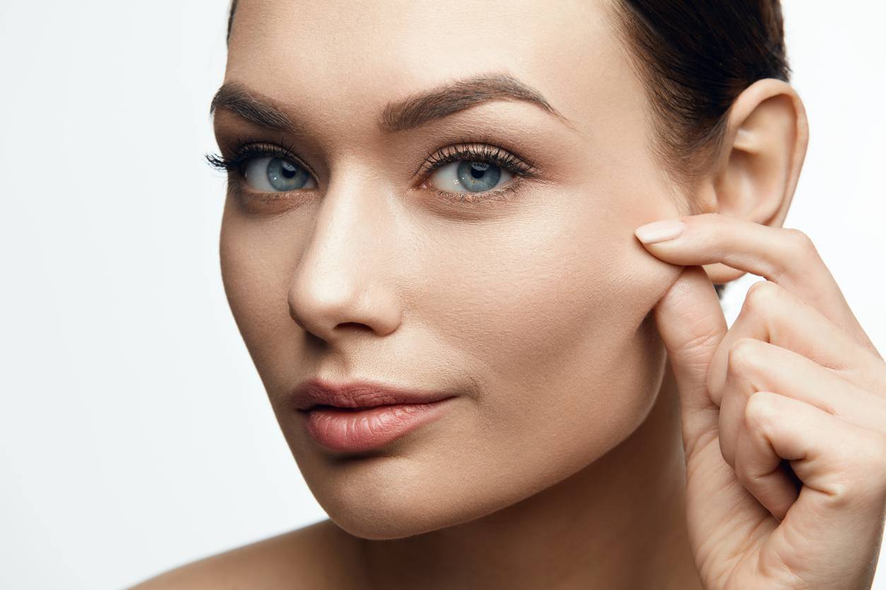intervention fils tenseurs lifting visage
