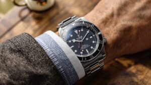 montre tudor black bay